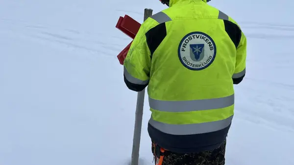Vinters hjältar sökes till Frostvikens skoterklubb